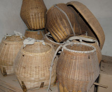Bamboo basket for picking Lu