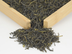 Dry leaves of Mao Jian organic green tea