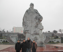 Statue of Wu Li Zhen.