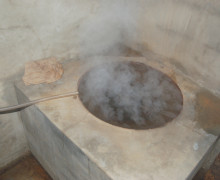 Humidify air during tea processing