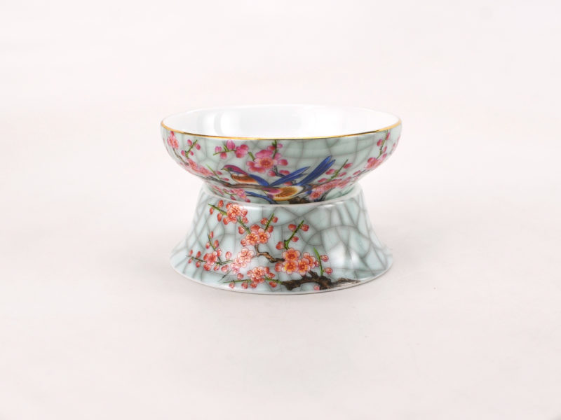 Magpie porcelain tea filter, side view