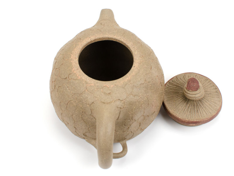 Lingzhi Gong Chun Yixing Teapot with lid open