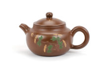 Purple Chrysanthemum Painted Yixing Teapot detail view of flowers