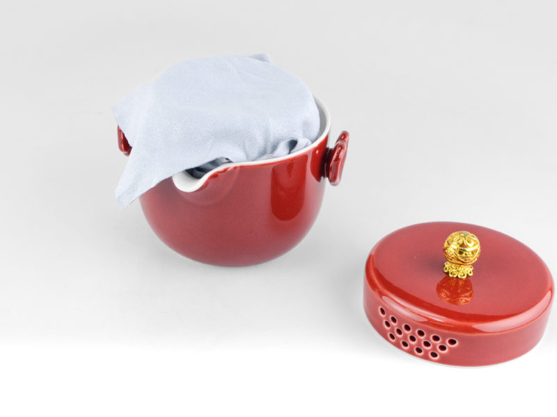 Unpacking Ji Red Porcelain Travel Tea Set.