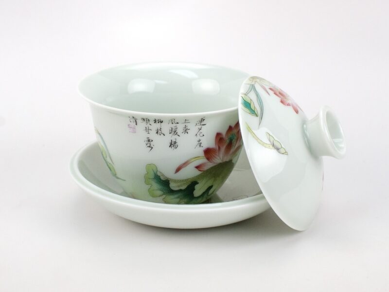 Jingdezhen Hanging Lid Lotus Pond Porcelain Gaiwan calligraphy detail and back of lid