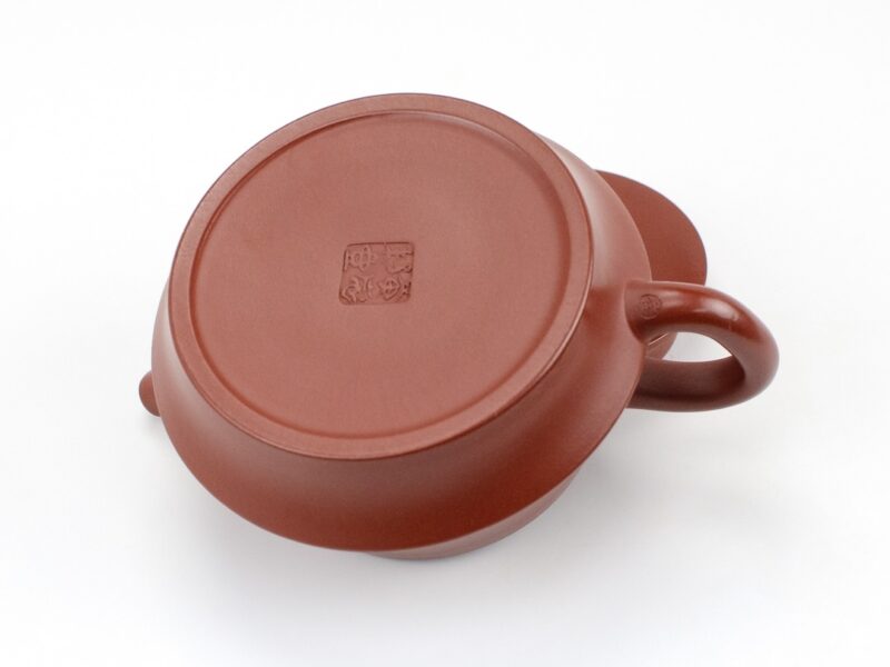 Base of Bamboo Lid Stone Scoop Zhu Ni Yixing Teapot