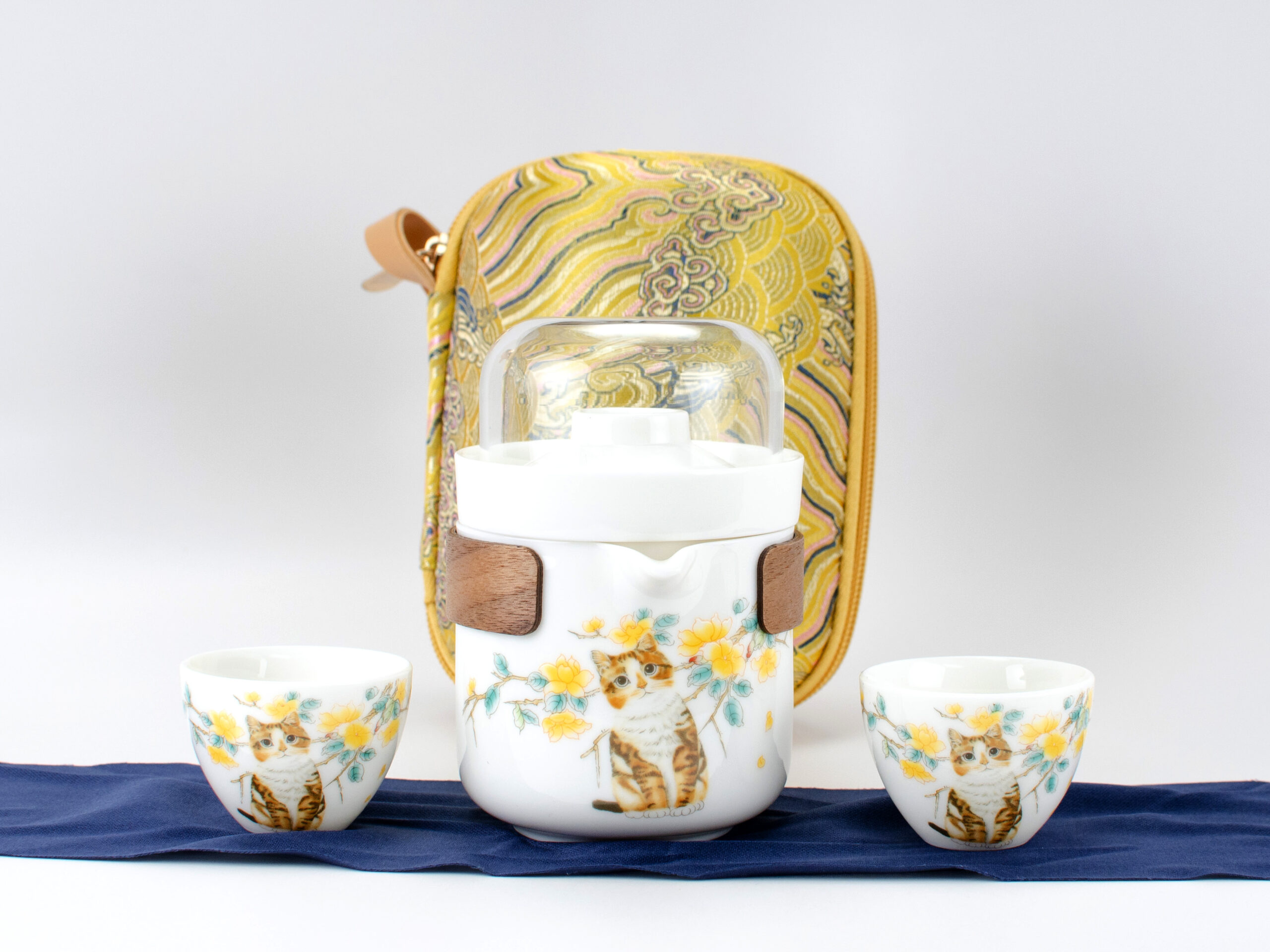PRS-FloCat w cups exp Flower Cat Porcelain Travel Tea Set with case