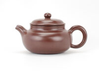 Antique Style Purple Zhu Ni Yixing Teapot