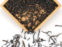 Ye Lai Xiang (Night Blooming Violet) Dan Cong wulong tea dry leaves.